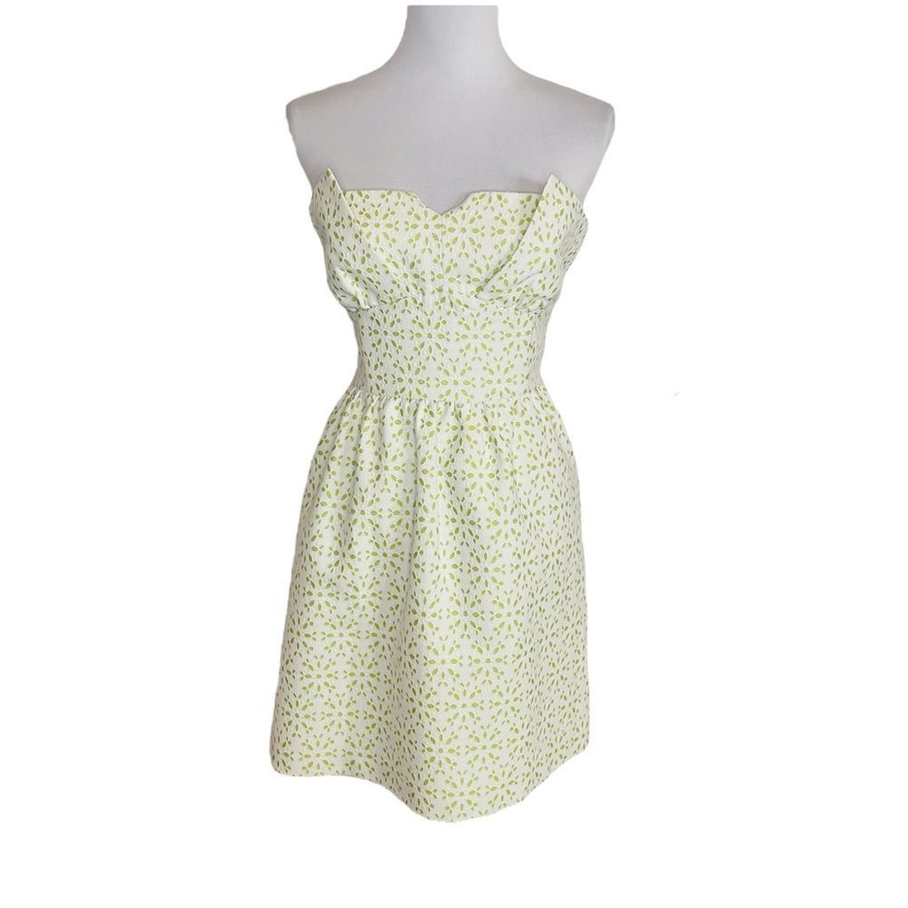 Kensie White and Green Eyelet Strapless Dress size 8